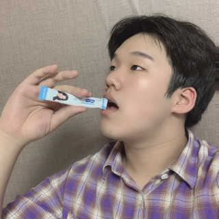 플랜백 패밀리면역 프로바이오틱스 — 4점을 준 리뷰어가 2020년 8월 올린 사용 사진