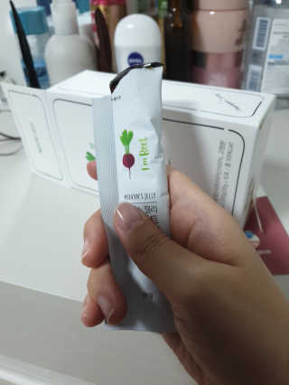 유유네이처 머빈스 젤리 레드비트 콜라겐 — 4점을 준 리뷰어가 2020년 5월 올린 사용 사진