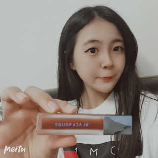[블랙루즈] 에어 핏 벨벳 틴트 시즌6 5종 중 택1+랜덤1 — 5점을 준 리뷰어가 2020년 6월 올린 사용 사진
