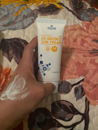 트리티스 US [TREATIS] UV Defence Sun Cream PA+++ / SPF50+ — 5점을 준 리뷰어가 2021년 1월 올린 사용 사진