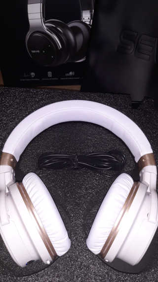 SEVIZ Bluetooth Headphones 10 3color — 5점을 준 리뷰어가 2020년 8월 올린 사용 사진