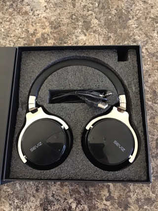 SEVIZ Bluetooth Headphones 10 3color — 5점을 준 리뷰어가 2020년 9월 올린 사용 사진