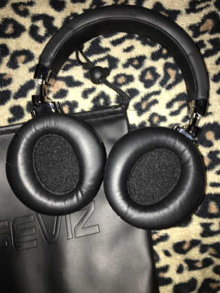 SEVIZ Bluetooth Headphones 10 3color — 4.5점을 준 리뷰어가 2020년 7월 올린 사용 사진
