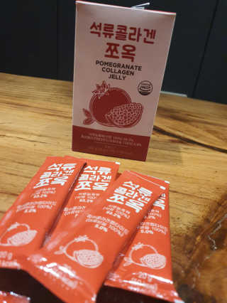 조은약초 석류콜라겐 석류즙 석류쪼옥 젤리 스틱 15포 x 20g — 5점을 준 리뷰어가 2020년 8월 올린 사용 사진