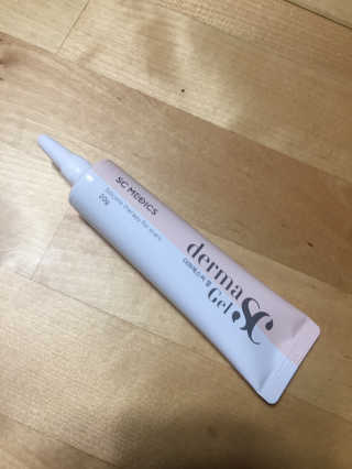 derma SC-Gel 더마에스씨 겔 20g — 5점을 준 리뷰어가 2020년 4월 올린 사용 사진