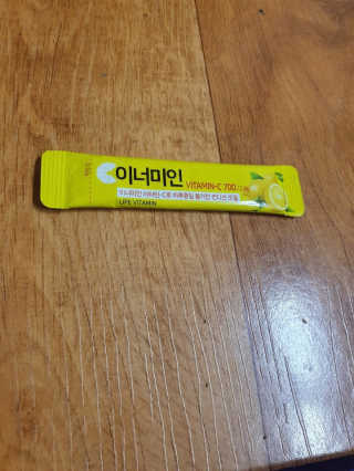 이너미인 VITAMIN-C 700 — 5점을 준 리뷰어가 2020년 9월 올린 사용 사진