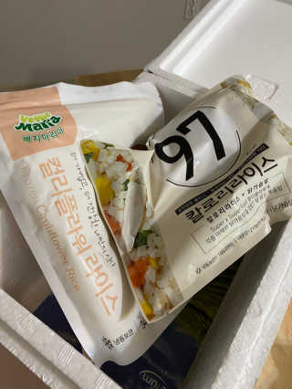 이룸푸드 냉동 컬리플라워 라이스 340g 1팩+칼로리라이스210g 1팩 — 3.5점을 준 리뷰어가 2020년 4월 올린 사용 사진