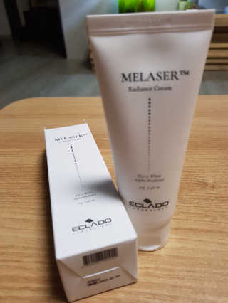 ECLADO 에끌라두 멜라이져 레디언스 크림 — 5점을 준 리뷰어가 2020년 10월 올린 사용 사진