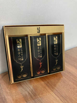 헬스업_천명진프리미엄홍삼스틱_10ml x 30포 — 5점을 준 리뷰어가 2020년 7월 올린 사용 사진