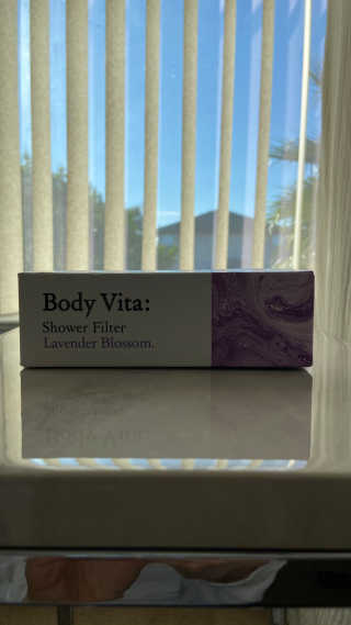 BodyVita 비타민 샤워 필터는 상태를 개선합니다 — 5점을 준 리뷰어가 2020년 11월 올린 사용 사진