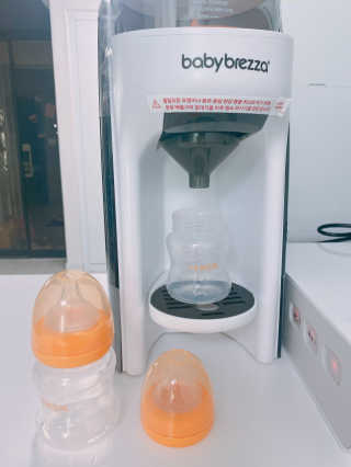 유비맘 신생아젖병 120ml 트리플팩_ 젖꼭지 포함 — 5점을 준 리뷰어가 2020년 8월 올린 사용 사진