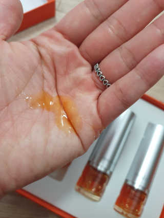 메디페르 [ 1+1 ] 루테인앰플세트 1개 + 루테인크림 50ml 1개 — 5점을 준 리뷰어가 2020년 10월 올린 사용 사진