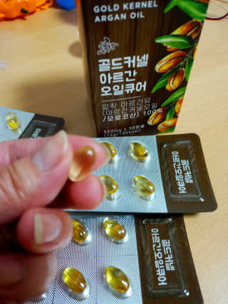 조은약초 골드 커넬 모로코 먹는 식용 아르간오일 큐어 30캡슐 — 5점을 준 리뷰어가 2020년 11월 올린 사용 사진