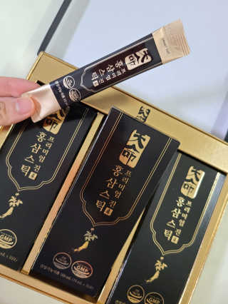 헬스업_천명진프리미엄홍삼스틱_10ml x 30포 — 5점을 준 리뷰어가 2020년 9월 올린 사용 사진