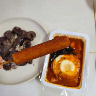 죠스떡볶이 [죠스푸드] 짜빠떡볶이+떡또그+범벅만두 신메뉴 3종 — 5점을 준 리뷰어가 2020년 5월 올린 사용 사진
