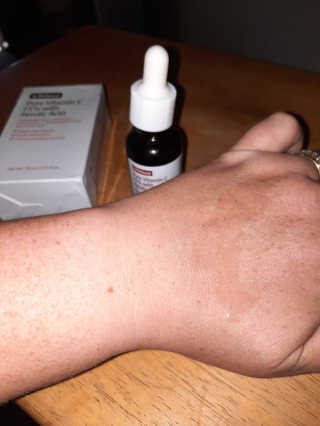 Wishtrend 순수 비타민 C 15 함유 Ferulic Acid — 4.5점을 준 리뷰어가 2020년 6월 올린 사용 사진