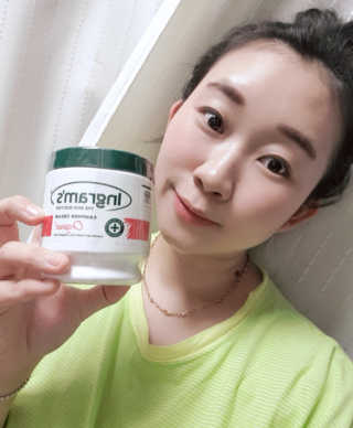 인그람스 캠퍼 크림 오리지널 300ml — 5점을 준 리뷰어가 2020년 4월 올린 사용 사진