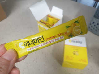 이너미인 VITAMIN-C 700 — 4점을 준 리뷰어가 2020년 9월 올린 사용 사진