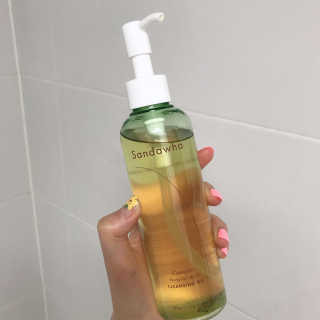 스킨큐어 산다화 순한 클렌징 동백 오일 200ml — 5점을 준 리뷰어가 2020년 5월 올린 사용 사진