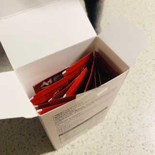 조은약초 석류콜라겐 석류즙 석류쪼옥 젤리 스틱 15포 x 20g — 5점을 준 리뷰어가 2020년 7월 올린 사용 사진