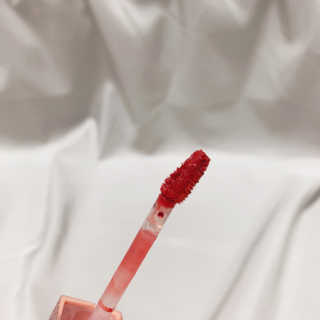 [블랙루즈] 에어 핏 벨벳틴트7 택1+랜덤1 — 5점을 준 리뷰어가 2020년 11월 올린 사용 사진