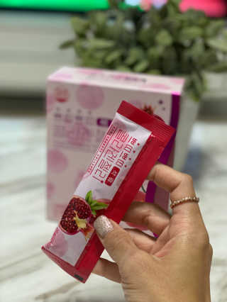 헬스업_쁘띠쁘띠석류콜라겐젤리_20g x 14포 — 3.5점을 준 리뷰어가 2020년 11월 올린 사용 사진