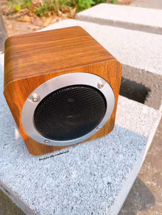 SEVIZ MINI10W 레트로 블루투스 스피커 — 5점을 준 리뷰어가 2020년 10월 올린 사용 사진