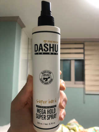 다슈코리아 다슈 포 맨 프리미엄 메가 홀드 슈퍼 스프레이 250ml — 5점을 준 리뷰어가 2020년 7월 올린 사용 사진