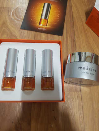 메디페르 [ 1+1 ] 루테인앰플세트 1개 + 루테인크림 50ml 1개 — 5점을 준 리뷰어가 2020년 9월 올린 사용 사진