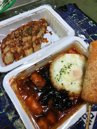 죠스떡볶이 [죠스푸드] 짜빠떡볶이+떡또그+범벅만두 신메뉴 3종 — 4점을 준 리뷰어가 2020년 5월 올린 사용 사진