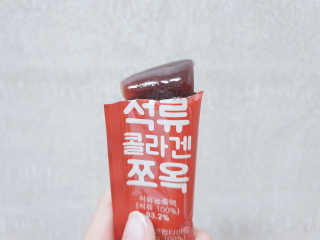 조은약초 석류콜라겐 석류즙 석류쪼옥 젤리 스틱 15포 x 20g — 5점을 준 리뷰어가 2020년 7월 올린 사용 사진