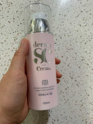 derma SC-Cream 더마에스씨 크림 100ml — 4.5점을 준 리뷰어가 2020년 4월 올린 사용 사진