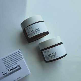 La Theorie Hydrating Ingredients | 하이드레이팅 인그레이디언츠 — 4점을 준 리뷰어가 2020년 5월 올린 사용 사진