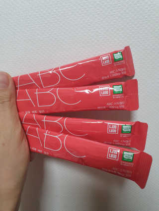 이너뷰티템, 니몸내몸 ABC 콜라겐 젤리스틱 14포 — 5점을 준 리뷰어가 2020년 11월 올린 사용 사진