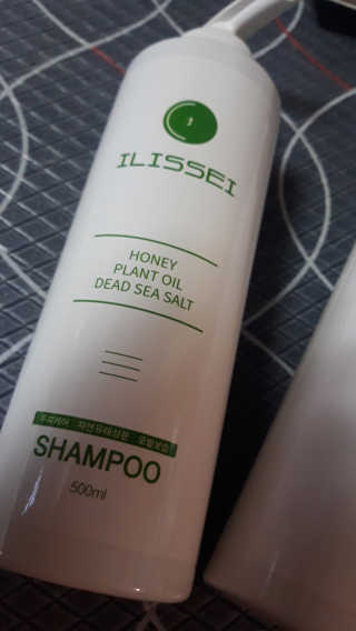 일리세이 허니 샴푸 500ml + 허니 바디워시 500ml 세트 — 5점을 준 리뷰어가 2020년 4월 올린 사용 사진