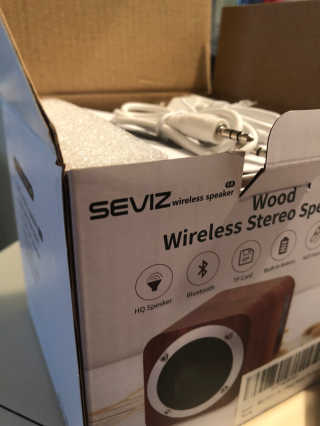 SEVIZ MINI10W 레트로 블루투스 스피커 — 5점을 준 리뷰어가 2020년 6월 올린 사용 사진