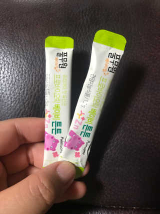 [풀무원베이비밀] 프로바이오락 베이비 튼튼 유산균 — 3점을 준 리뷰어가 2020년 8월 올린 사용 사진