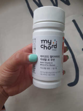 JW중외제약 마이코드 멀티비타민미네랄 포 우먼 — 5점을 준 리뷰어가 2020년 9월 올린 사용 사진