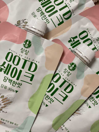 [꾸콤] 참참 OOTD쉐이크 담백한 일주일세트 50g x 5 — 5점을 준 리뷰어가 2020년 11월 올린 사용 사진