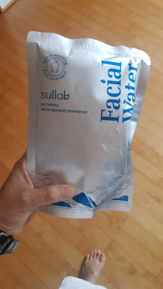 [설랩] 클렌징워터 세안수 500ml x 6팩 — 4점을 준 리뷰어가 2020년 10월 올린 사용 사진