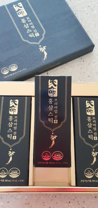 헬스업_천명진프리미엄홍삼스틱_10ml x 30포 — 5점을 준 리뷰어가 2020년 7월 올린 사용 사진