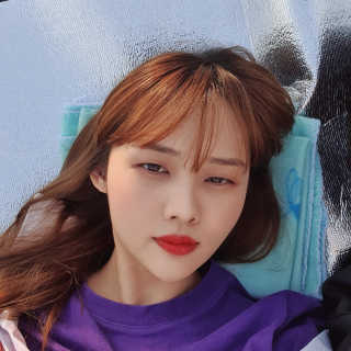 레드쿠키 브라우니 벨벳 립 틴트 — 5점을 준 리뷰어가 2020년 5월 올린 사용 사진