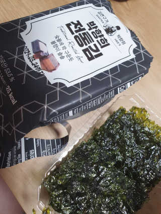 김연구가 박향희 박향희 불향솔솔 전통김 or 매운김 — 5점을 준 리뷰어가 2020년 6월 올린 사용 사진