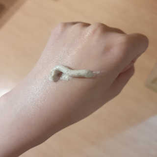 IO 아이오 오늘도 넌 눈부셔 - 데일리 스크럽 클렌징폼 — 5점을 준 리뷰어가 2020년 10월 올린 사용 사진