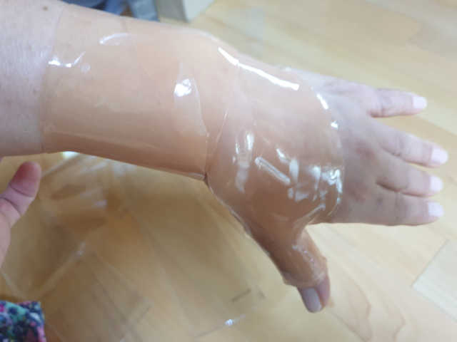 필캣 실리콘 손목 보호대 2set 리뷰 사진