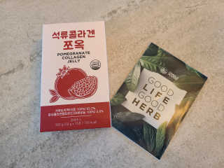 조은약초 석류콜라겐 석류즙 석류쪼옥 젤리 스틱 15포 x 20g — 5점을 준 리뷰어가 2020년 9월 올린 사용 사진