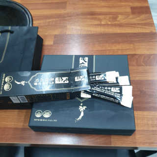 헬스업_천명진프리미엄홍삼스틱_10ml x 30포 — 5점을 준 리뷰어가 2020년 9월 올린 사용 사진