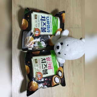 [풀무원] 치즈볼 2종-모짜렐라, 앙크림 — 5점을 준 리뷰어가 2020년 10월 올린 사용 사진