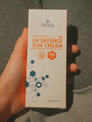 트리티스 US [TREATIS] UV Defence Sun Cream PA+++ / SPF50+ — 5점을 준 리뷰어가 2020년 11월 올린 사용 사진