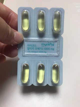 JW중외제약 마이코드 알티지 오메가3 1000 mg — 4점을 준 리뷰어가 2020년 9월 올린 사용 사진